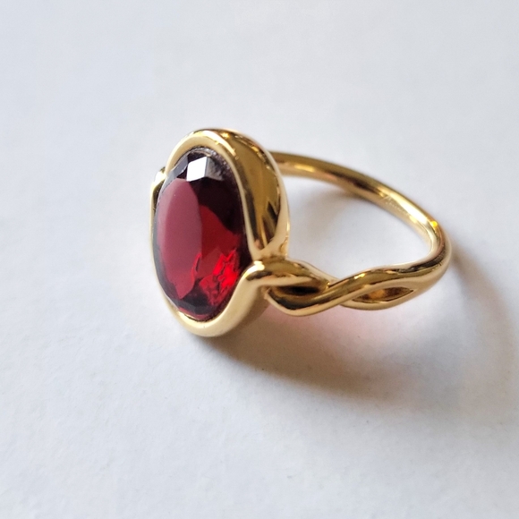 Baccarat 18k Croisé Ring • Yellow Gold Vermeil • Ruby Red Crystal • 8 - Picture 2 of 4